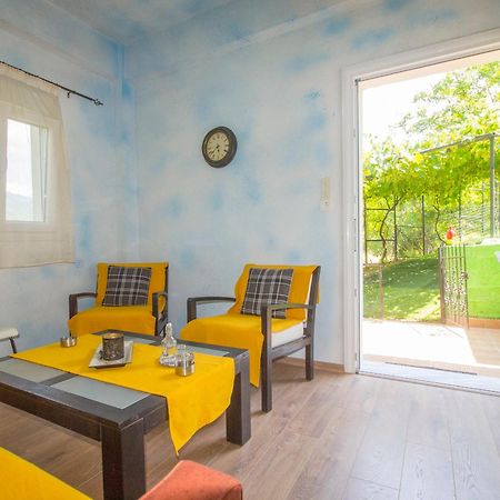 Apartamento Frasta's Rose Plaka  Exterior foto